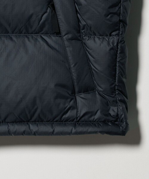 THE NORTH FACE（ザノースフェイス）の「＜THE NORTH FACE＞ヌプシ ベスト（ダウンベスト・メンズ・ブラック/ダークグレー・M/L）」の5枚目の写真