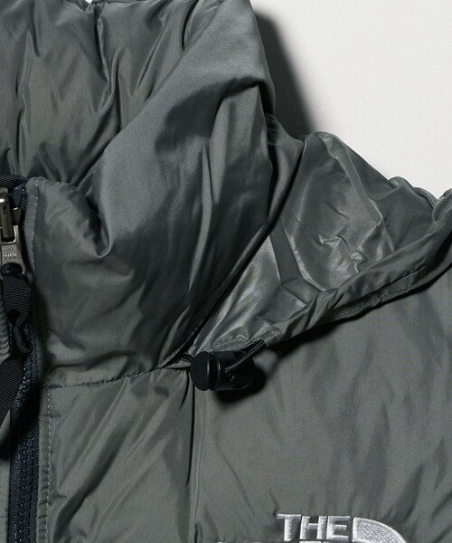 THE NORTH FACE（ザノースフェイス）の「＜THE NORTH FACE＞ヌプシ ベスト（ダウンベスト・メンズ・ブラック/ダークグレー・M/L）」の11枚目の写真