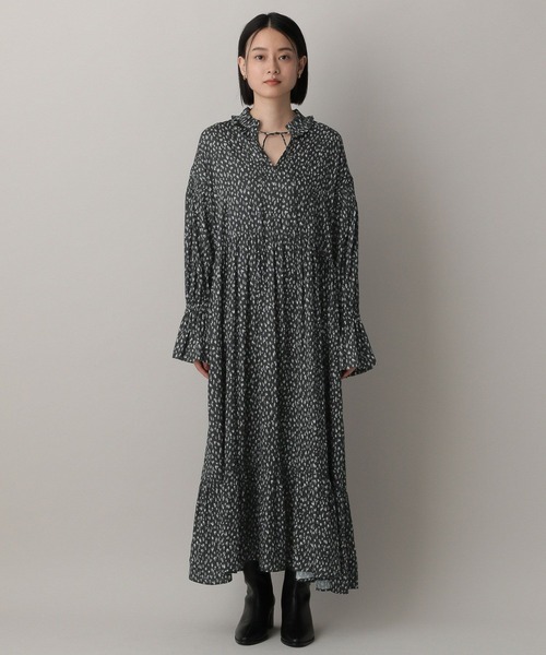 A part by(アパートバイ)の「フリルティアードワンピース(ワンピース・レディース・ベージュ/ブラック/レッド系その他6・FREE)」の14枚目の写真