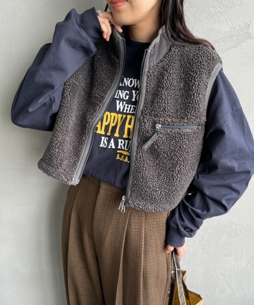 GYMPHLEX/ジムフレックス] COZY LIGHT ボアフリースショートベスト