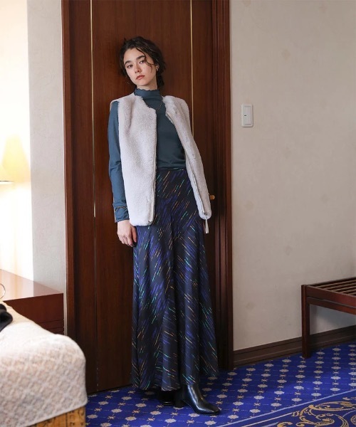 Bou Jeloud(ブージュルード)の「バイアスフレアスカート(スカート・レディース・ブラック/ブラウン・MEDIUM)」の13枚目の写真
