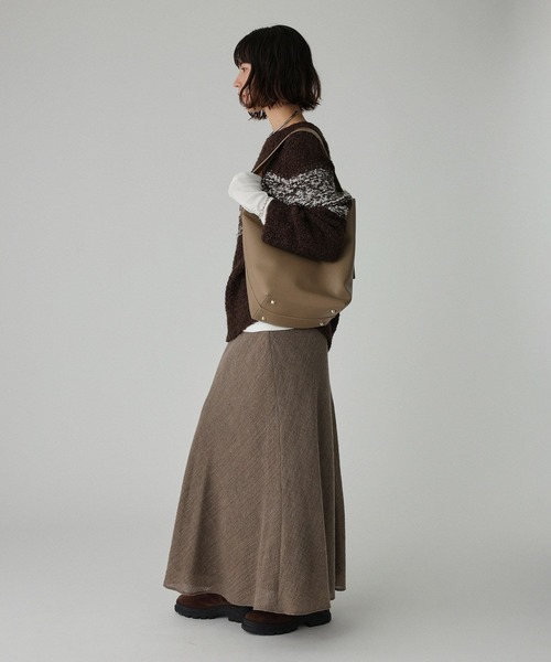 BABYLONE（バビロン）の「ブークレーバイカラープルオーバー（ニット/セーター・レディース・ホワイト/ブラウン・フリー）」の16枚目の写真