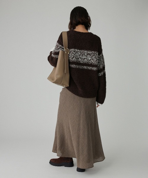 BABYLONE（バビロン）の「ブークレーバイカラープルオーバー（ニット/セーター・レディース・ホワイト/ブラウン・フリー）」の18枚目の写真