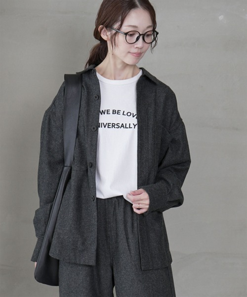 solamonat poche(ソラモナポッシェ)の「ウールポリオーバーシャツ(シャツ/ブラウス・レディース・ホワイト/グレー/チャコールグレー/ブラック・2.0)」の4枚目の写真