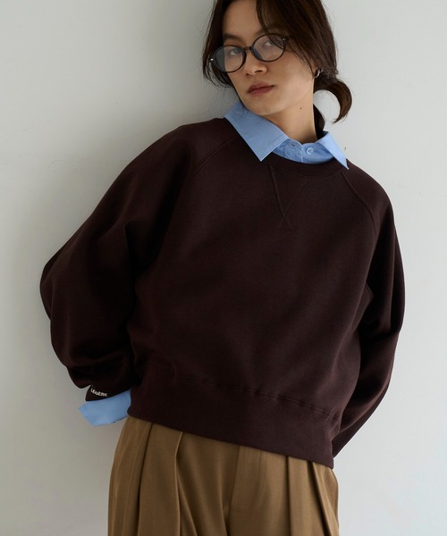 meilmada(メイルマダ)の「裏起毛ロゴ刺繍ショートスウェット(スウェット・レディース・ダークブラウン/グレー・FREE)」の15枚目の写真