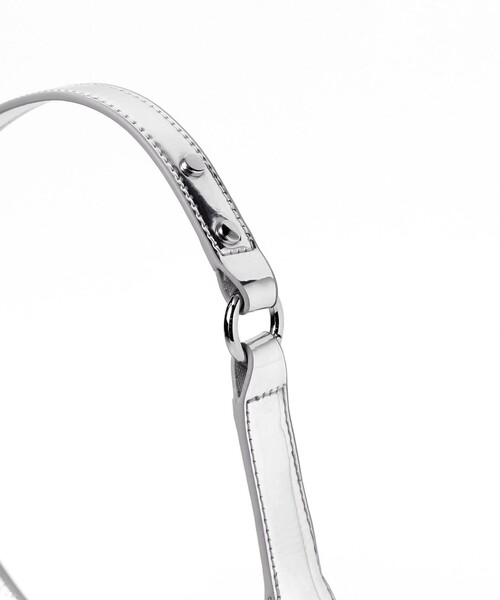 JW PEI（ジェイダブリューペイ）の「JW PEI / Harlee shoulder bag SILVER（トートバッグ・レディース・シルバー・ONE SIZE）」の5枚目の写真