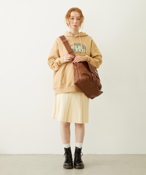 MILKFED.（ミルクフェド）の「PLEATED DENIM SKIRT（デニムスカート・レディース・オフホワイト/ライトブルー/ブラック・ONE SIZE）」の13枚目の写真