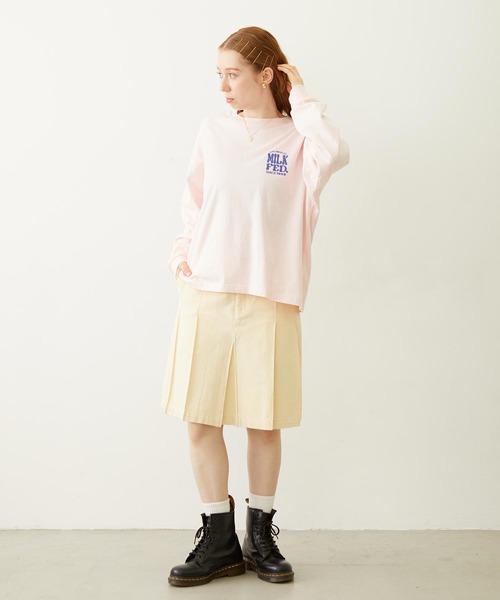 MILKFED.（ミルクフェド）の「PLEATED DENIM SKIRT（デニムスカート・レディース・オフホワイト/ライトブルー/ブラック・ONE SIZE）」の21枚目の写真