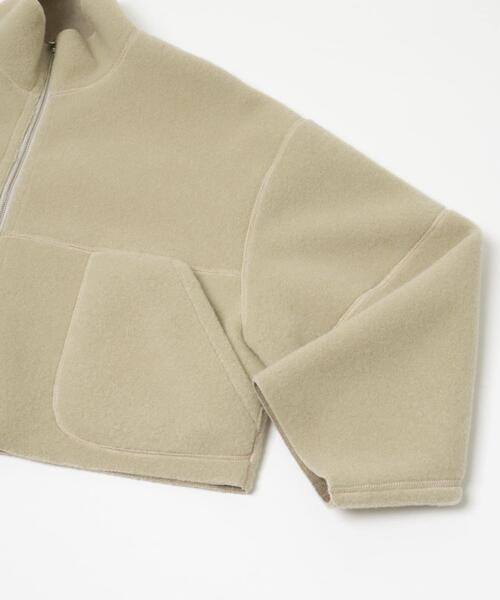 KBF（ケイビーエフ）の「リバーシブルボアジャケット（その他アウター・レディース・ベージュ/ブラック・ONE）」の12枚目の写真