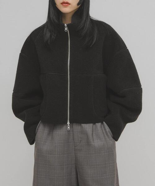 KBF（ケイビーエフ）の「リバーシブルボアジャケット（その他アウター・レディース・ベージュ/ブラック・ONE）」の20枚目の写真