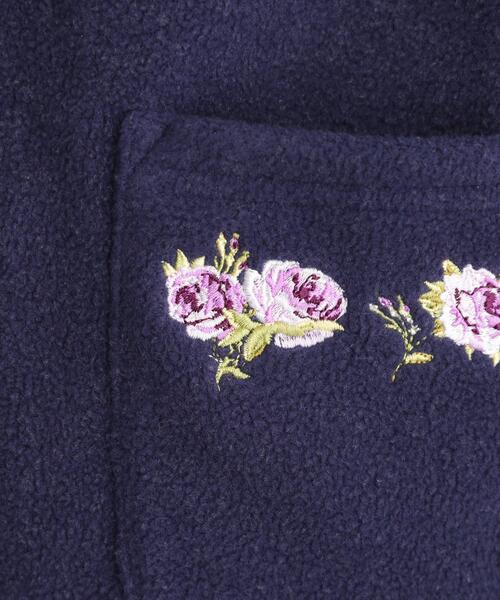LAURA ASHLEY(ローラアシュレイ)の「クチュールローズ柄 刺繍フリースベスト(ベスト・レディース・アイボリー系/ワイン系/ブルー系その他2・00)」の15枚目の写真