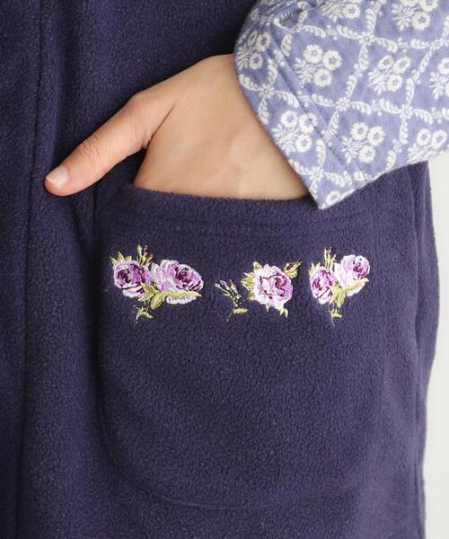 LAURA ASHLEY(ローラアシュレイ)の「クチュールローズ柄 刺繍フリースベスト(ベスト・レディース・アイボリー系/ワイン系/ブルー系その他2・00)」の21枚目の写真