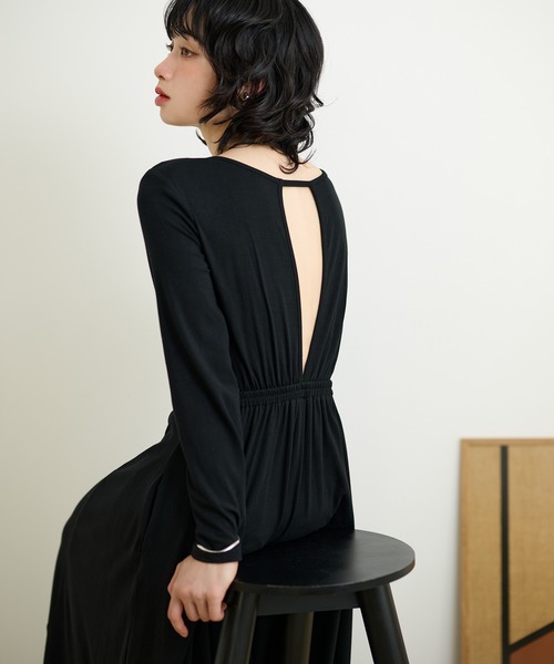 LAULEN（ローレン）の「back open gather long dress /バックオープンギャザーロングドレス（ワンピース・レディース・チャコールグレー/ブラック・FREE）」の11枚目の写真