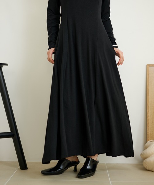 LAULEN（ローレン）の「back open gather long dress /バックオープンギャザーロングドレス（ワンピース・レディース・チャコールグレー/ブラック・FREE）」の16枚目の写真