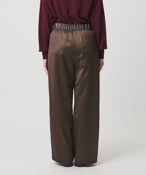 BEAUTY&YOUTH UNITED ARROWS(ビューティーアンドユースユナイテッドアローズ)の「ポリエステル 2トーンサテン ドロストパンツ ウォッシャブル(その他パンツ・レディース・ブラック/ダークブラウン・S/M)」の12枚目の写真