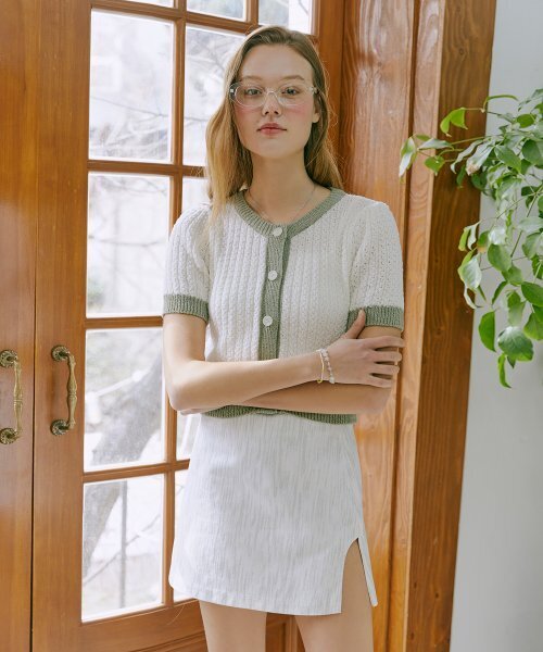 ETMON(エトモン)の「Round Slit Mini Skirt Khaki(スカート・レディース・その他・MEDIUM)」の5枚目の写真