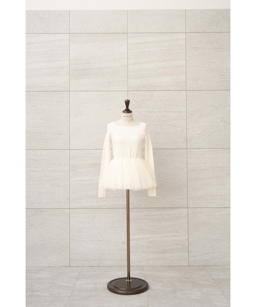 MISTREASS(ミストレアス)の「Square Neck Volume Peplum Knit Top(ニット/セーター・レディース・グレー/ホワイト・FREE)」の9枚目の写真
