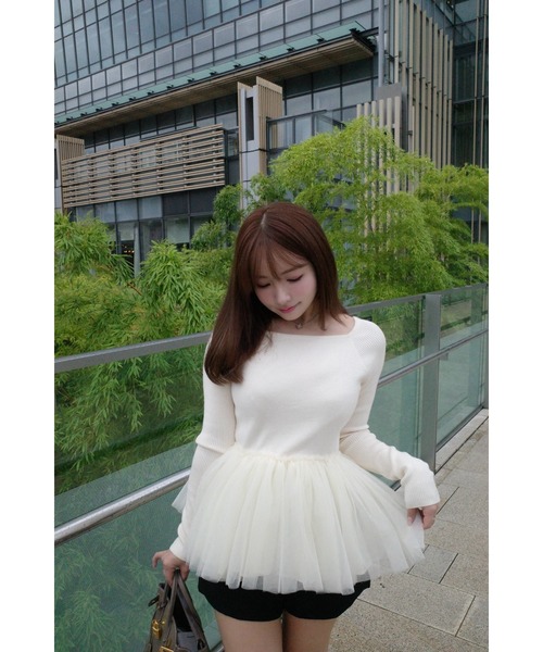 MISTREASS(ミストレアス)の「Square Neck Volume Peplum Knit Top(ニット/セーター・レディース・グレー/ホワイト・FREE)」の7枚目の写真