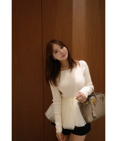 MISTREASS(ミストレアス)の「Square Neck Volume Peplum Knit Top(ニット/セーター・レディース・グレー/ホワイト・FREE)」の3枚目の写真