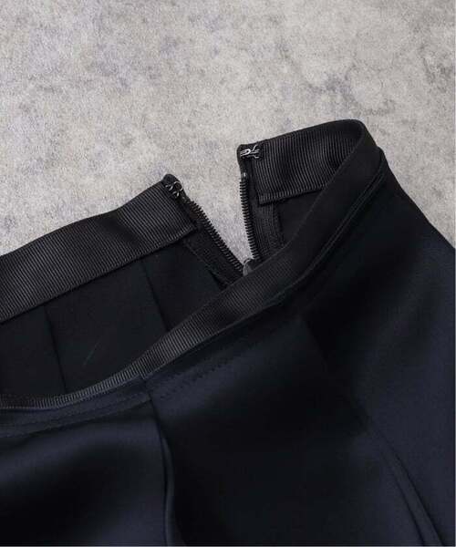 VERMEIL par iena（ヴェルメイユパーイエナ）の「《追加》サテンプリーツスカート（スカート・レディース・ネイビー・38/36）」の5枚目の写真