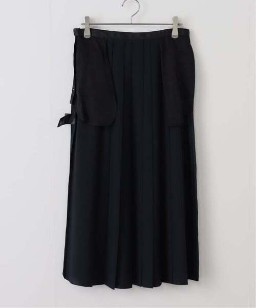 VERMEIL par iena（ヴェルメイユパーイエナ）の「《追加》サテンプリーツスカート（スカート・レディース・ネイビー・38/36）」の4枚目の写真