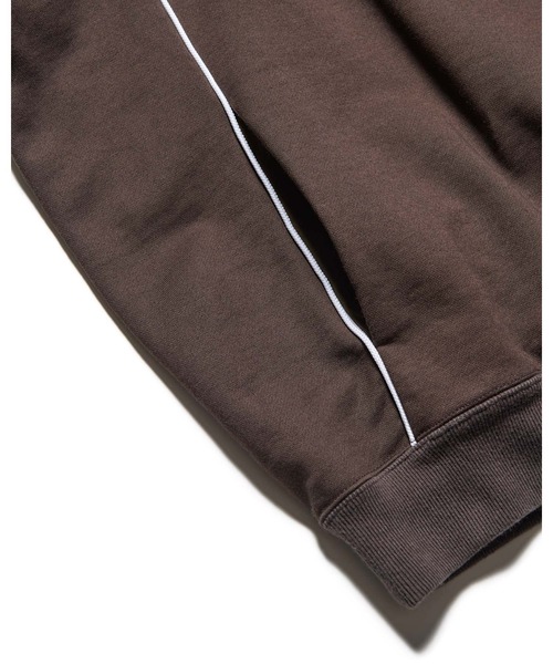 SOPHNET.（ソフネット）の「FOOTBALL SWEAT HOODIE（パーカー・メンズ・ブラウン/ブラック・1/2/3/4/5）」の6枚目の写真