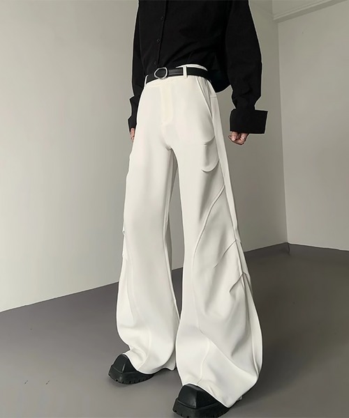 SBG(エスビー)の「SBG 切り替えドレープフレアパンツ(デニムパンツ・メンズ・ホワイト/ブラック・MEDIUM/SMALL/LARGE)」の4枚目の写真