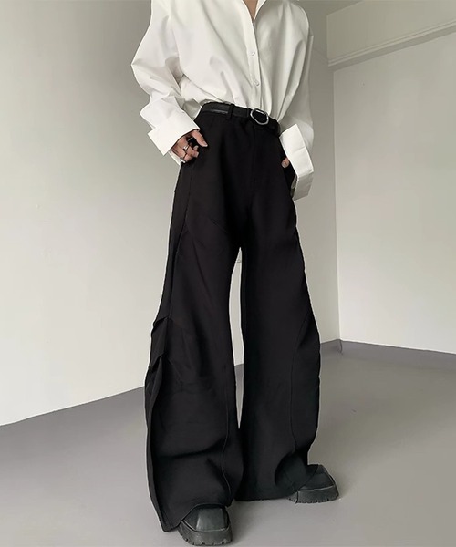 SBG(エスビー)の「SBG 切り替えドレープフレアパンツ(デニムパンツ・メンズ・ホワイト/ブラック・MEDIUM/SMALL/LARGE)」の6枚目の写真