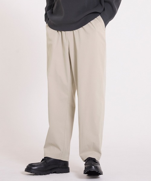 coca(coca)(コカ)の「ワイドテーパードイージーパンツ(その他パンツ・メンズ・ブラック/グレイッシュベージュ・L/M/XL)」の1枚目の写真