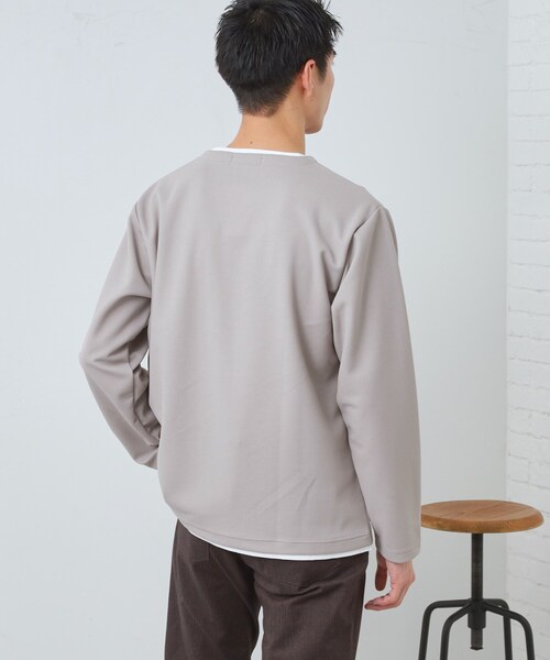 THE SHOP TK (ザ ショップ ティーケー )の「【1枚で手抜きに見えない】キーネック フェイクレイヤード長袖Tシャツ(Tシャツ/カットソー・メンズ・ネイビー/オフホワイト/ライトベージュ/ブラック・04/03/02)」の17枚目の写真
