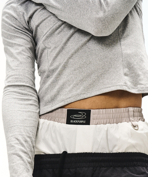 BLACKPURPLE(ブラックパープル)の「フェイズサギングショーツ Phase Sagging Shorts_White(その他パンツ・レディース・ホワイト・FREE)」の2枚目の写真