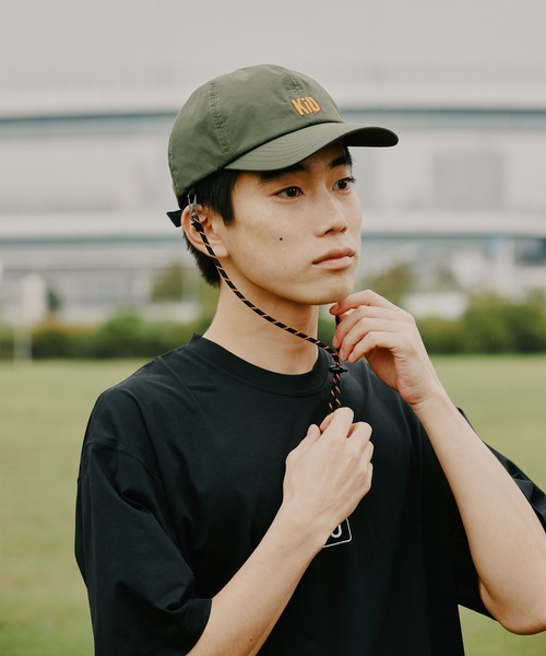 KiU(キウ)の「UVプロテクションロゴキャップ UVカット率95%以上(キャップ・レディース・カーキ/ブラック/ブルー・FREE)」の1枚目の写真