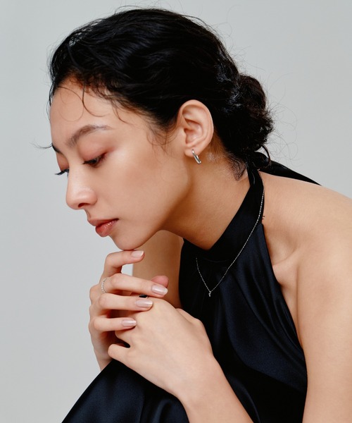 novice（ノーヴィス）の「【novice】Teardrop Pierce［Stainless］（ピアス（両耳用）・レディース・シルバー/ゴールド・FREE）」の7枚目の写真