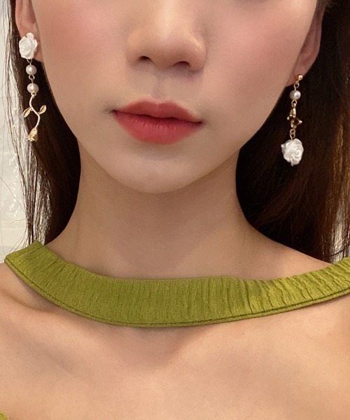 shoppinggo（ショッピングゴー）の「ピアス レディース パール 揺れる ロングピアス（ピアス（両耳用）・レディース・ゴールド・FREE）」の3枚目の写真