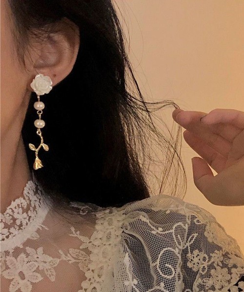 shoppinggo（ショッピングゴー）の「ピアス レディース パール 揺れる ロングピアス（ピアス（両耳用）・レディース・ゴールド・FREE）」の11枚目の写真