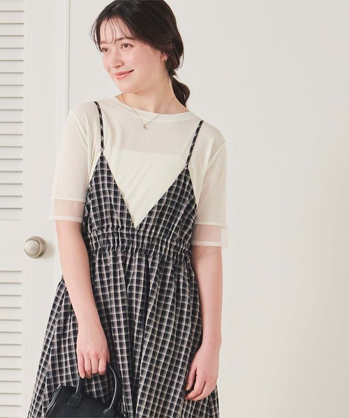 titivate(ティティベイト)の「シアー切替ハーフスリーブカットソートップス(Tシャツ/カットソー・レディース・ダークブラウン/ライトブルー/ブラック/オフホワイト・L/M/S)」の11枚目の写真