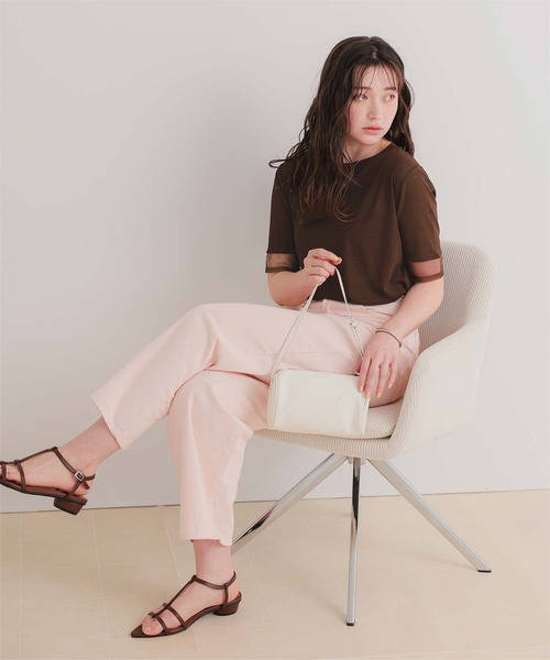 titivate(ティティベイト)の「シアー切替ハーフスリーブカットソートップス(Tシャツ/カットソー・レディース・ダークブラウン/ライトブルー/ブラック/オフホワイト・L/M/S)」の22枚目の写真