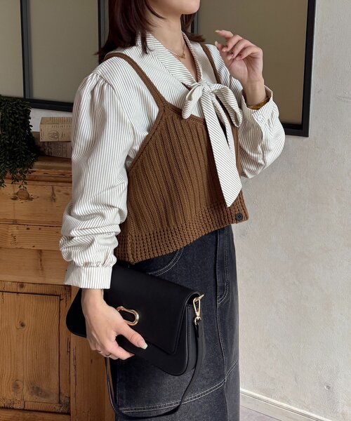 Thevon（ゼボン）の「ビスチェSETボウタイブラウス（シャツ/ブラウス・レディース・ブルー/ベージュ/アイボリー・FREE）」の7枚目の写真