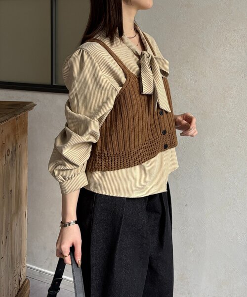 Thevon（ゼボン）の「ビスチェSETボウタイブラウス（シャツ/ブラウス・レディース・ブルー/ベージュ/アイボリー・FREE）」の14枚目の写真