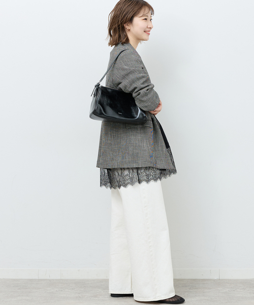 JOURNAL STANDARD relume（ジャーナルスタンダード　レリューム）の「レースヘムロンT（Tシャツ/カットソー・レディース・ホワイト/ブラック/ブラック系その他・FREE）」の11枚目の写真