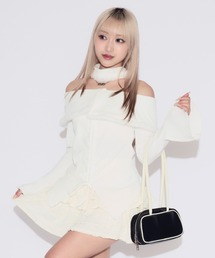 フレア オフショルダー」に該当するトップスファッション通販 - ZOZOTOWN