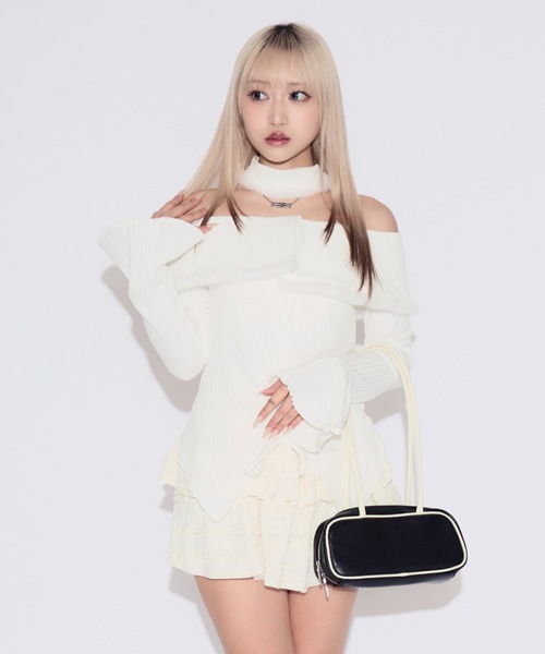 tinkerend（ティンカーエンド）の「Drawstring Flare Pleated Off-Shoulder / ドローストリングフレアプリーツオフショルダー（シャツ/ブラウス・レディース・ブラック/ホワイト・FREE）」の16枚目の写真