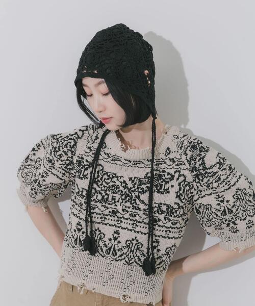 SMELLY(スメリー)の「フラワーデザインボンネット(ニットキャップ/ビーニー・レディース・アイボリー/ブラック・-)」の5枚目の写真