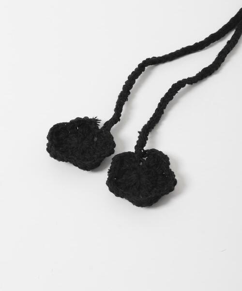 SMELLY(スメリー)の「フラワーデザインボンネット(ニットキャップ/ビーニー・レディース・アイボリー/ブラック・-)」の13枚目の写真