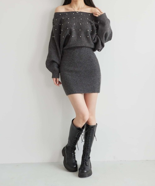 MAISON DE THERESE(メゾン ド テレーズ)の「ジルコン付き ボートネックニットミニワンピース(ワンピース・レディース・ブラック/ベージュ/グレー/ホワイト/レッド・FREE)」の18枚目の写真
