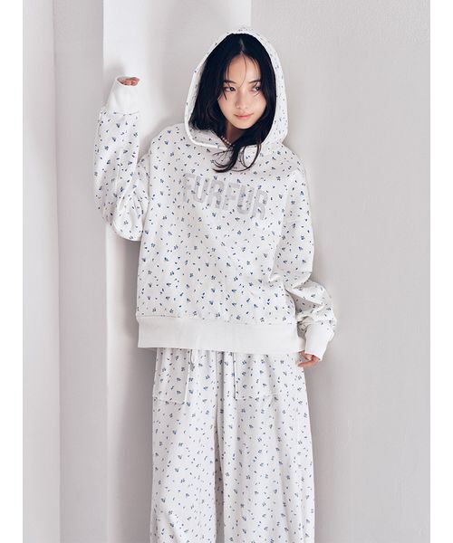 FURFUR（ファーファー）の「【限定カラー】ミニフラワープリントスウェットパンツ（その他パンツ・レディース・ライトグレー/ホワイト/ブラック・0/1）」の10枚目の写真