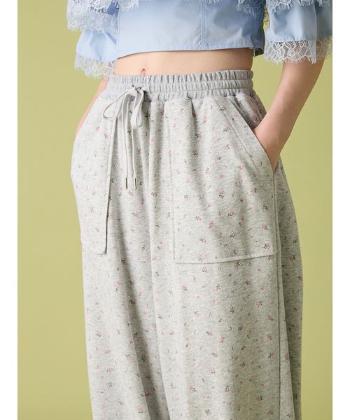 FURFUR（ファーファー）の「【限定カラー】ミニフラワープリントスウェットパンツ（その他パンツ・レディース・ライトグレー/ホワイト/ブラック・0/1）」の15枚目の写真