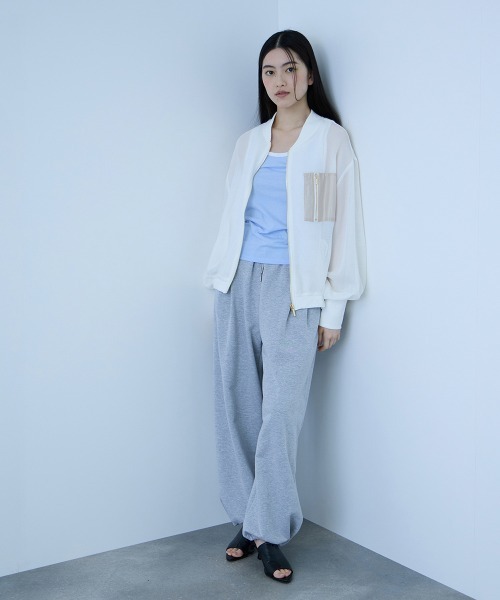 VICKY（ビッキー）の「【大人の抜け感】メッシュブルゾン（ダウンジャケット/コート・レディース・ベージュ/オフホワイト/ブラック・M）」の5枚目の写真