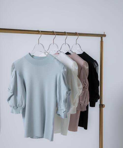NATURAL BEAUTY BASIC(ナチュラルビューティーベーシック)の「◇シアーツイストスリーブニット(ニット/セーター・レディース・ブルー/ピンク/オフホワイト/ブラック・FREE)」の6枚目の写真