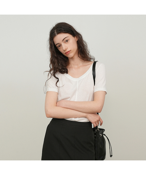 PAUL&ALICE(ポール&アリス)の「ハーフスリーブシアートップ / 3カラー(Tシャツ/カットソー・レディース・ブラック/ホワイト/PINK・FREE)」の1枚目の写真